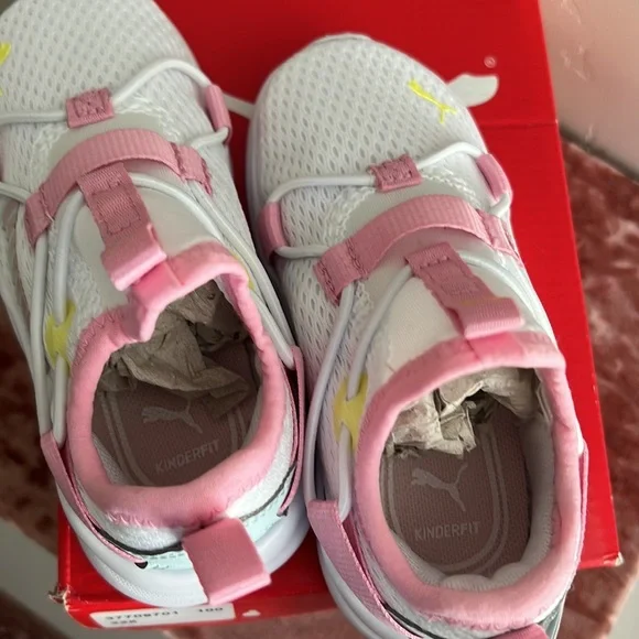 NWT Puma toddler shoes - Picture 6 of 13